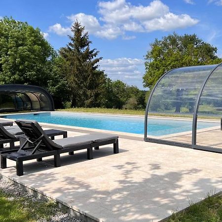 مبيت وإفطار Le Poiré-sur-Vie La Milliere - Piscine & Campagne - Cathelineau & Lescure المظهر الخارجي الصورة