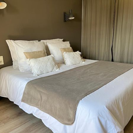 مبيت وإفطار Le Poiré-sur-Vie La Milliere - Piscine & Campagne - Cathelineau & Lescure المظهر الخارجي الصورة