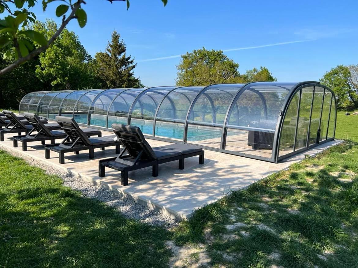 مبيت وإفطار Le Poiré-sur-Vie La Milliere - Piscine & Campagne - Cathelineau & Lescure المظهر الخارجي الصورة